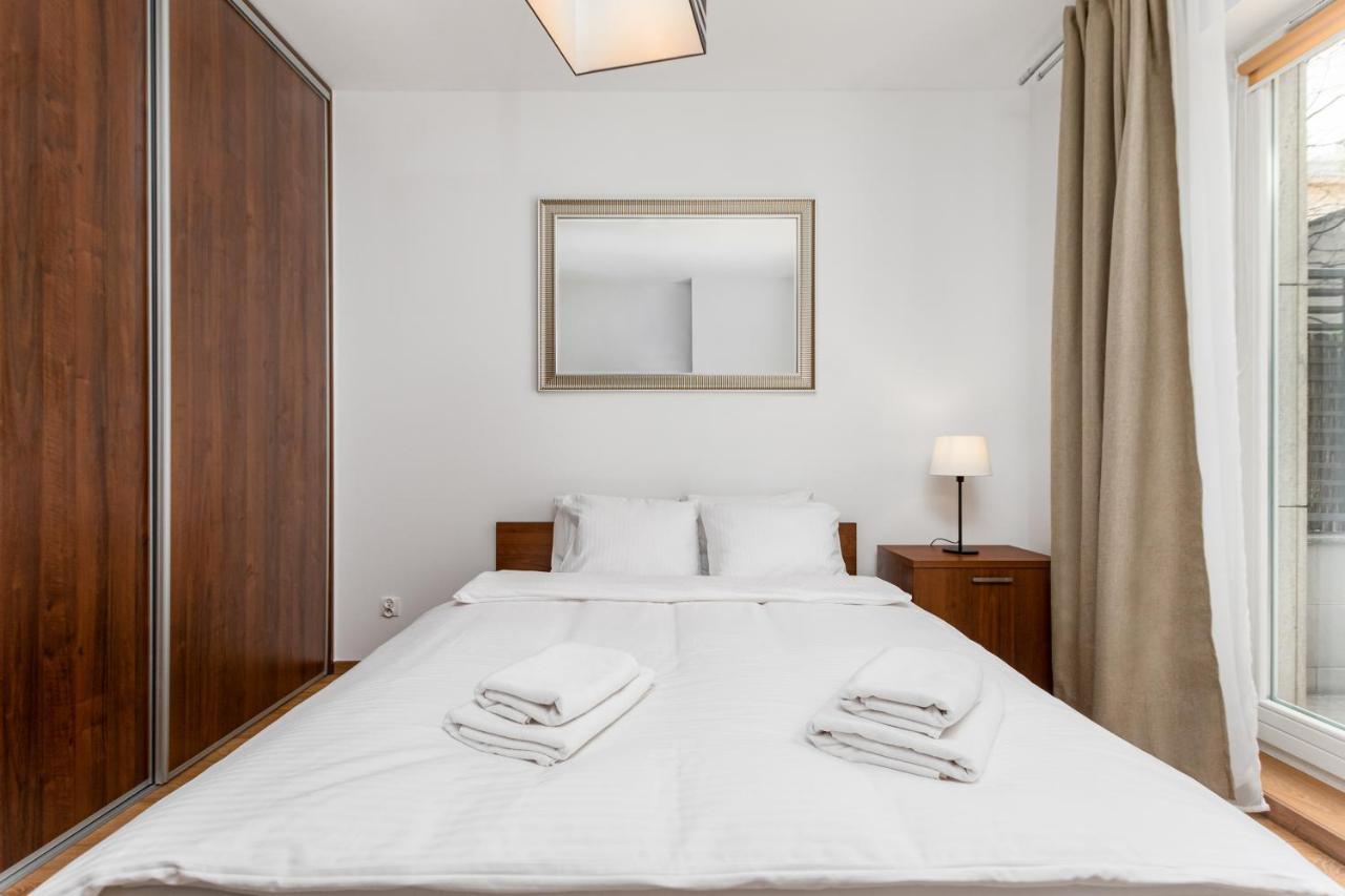 ורשה Apartamenty Piekna 28A By Your Freedom מראה חיצוני תמונה