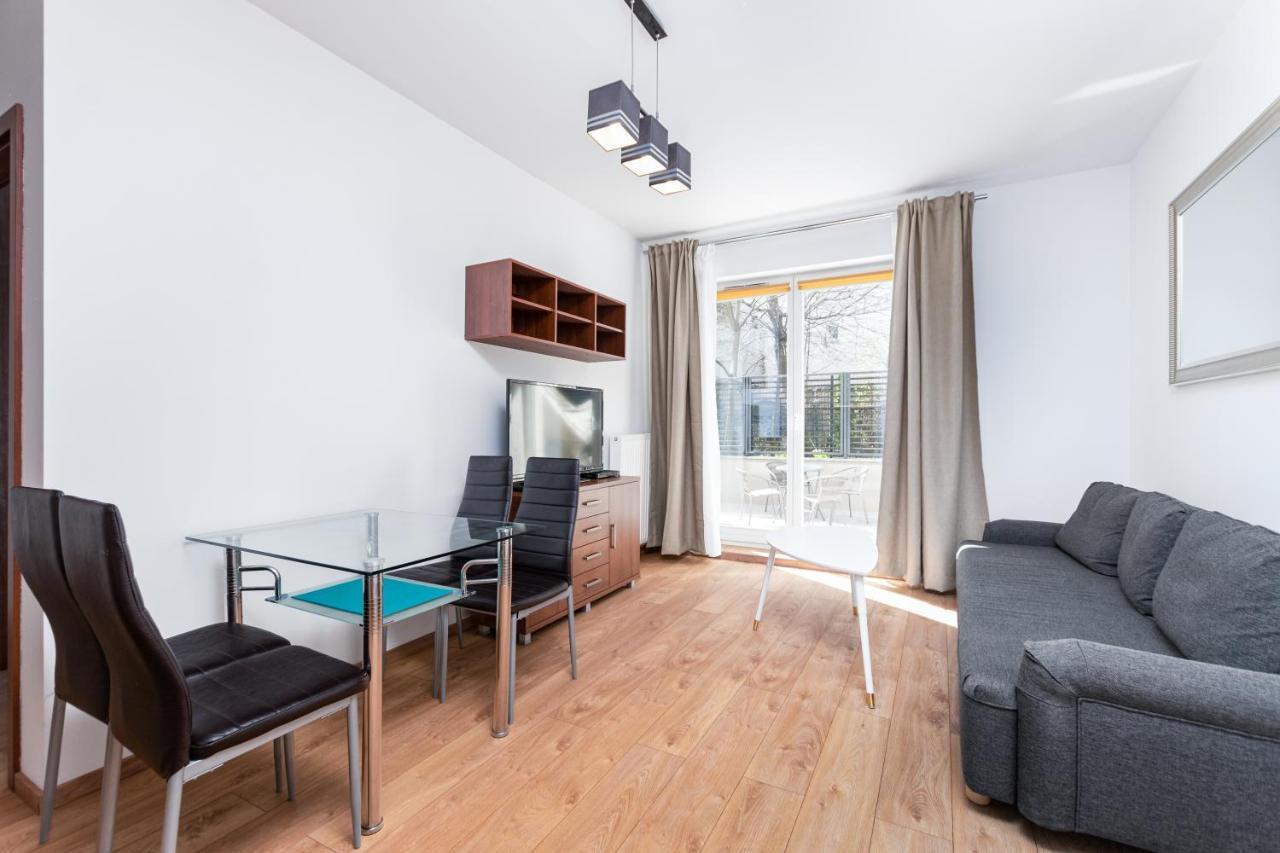 ורשה Apartamenty Piekna 28A By Your Freedom מראה חיצוני תמונה