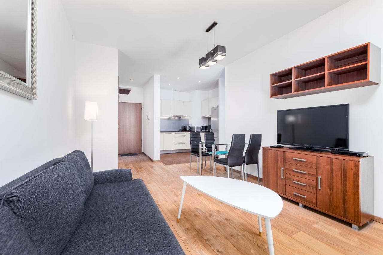ורשה Apartamenty Piekna 28A By Your Freedom מראה חיצוני תמונה