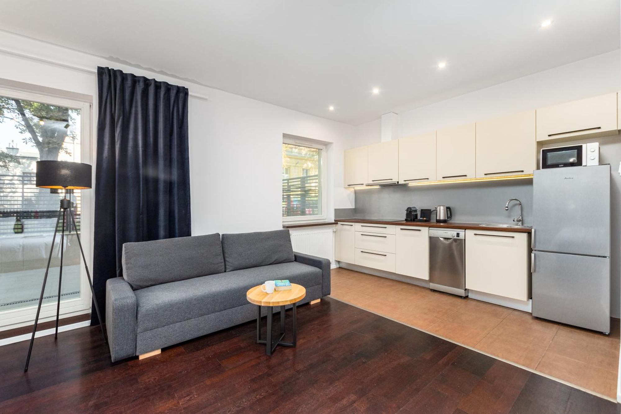 ורשה Apartamenty Piekna 28A By Your Freedom מראה חיצוני תמונה
