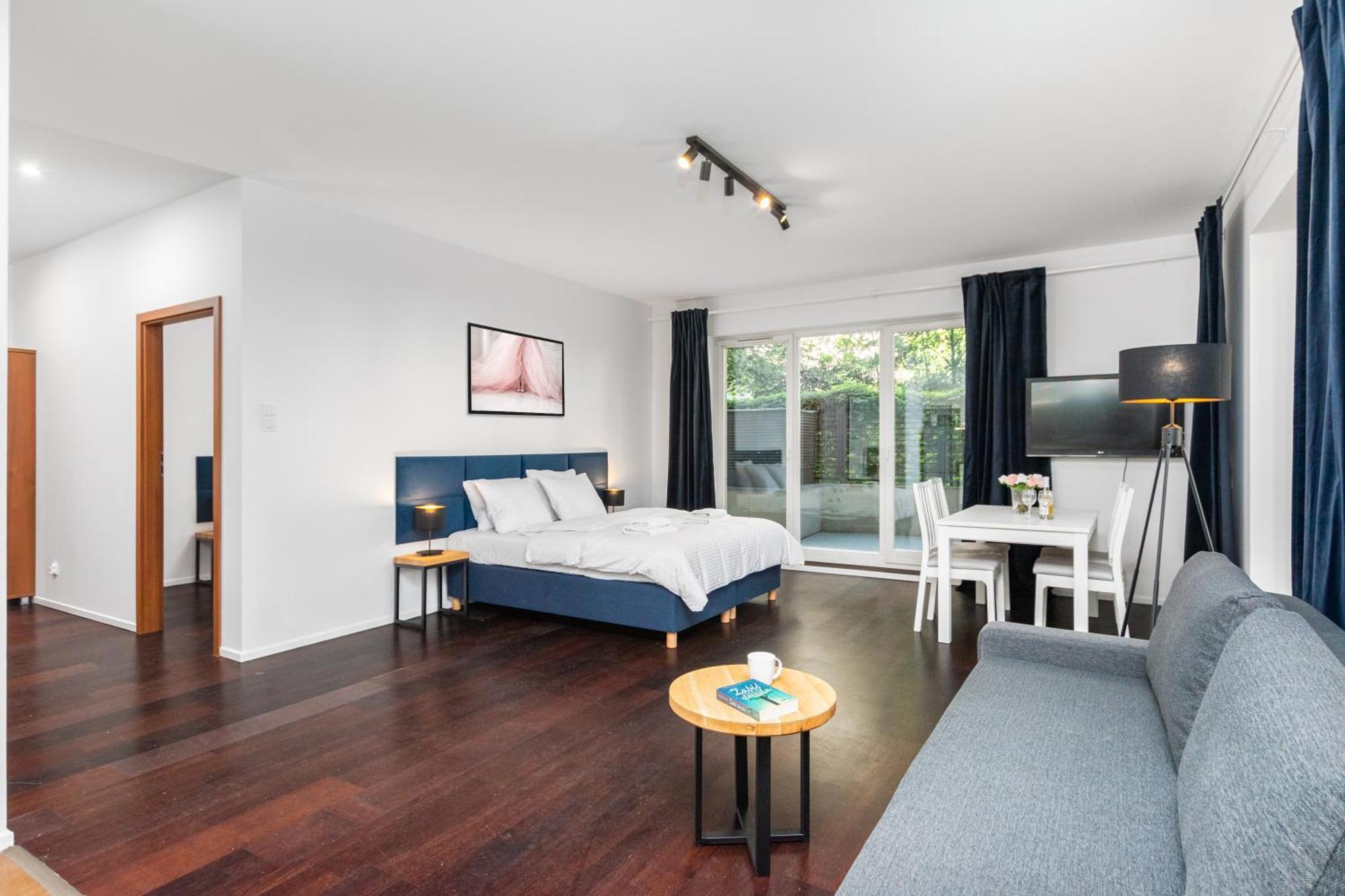 ורשה Apartamenty Piekna 28A By Your Freedom מראה חיצוני תמונה