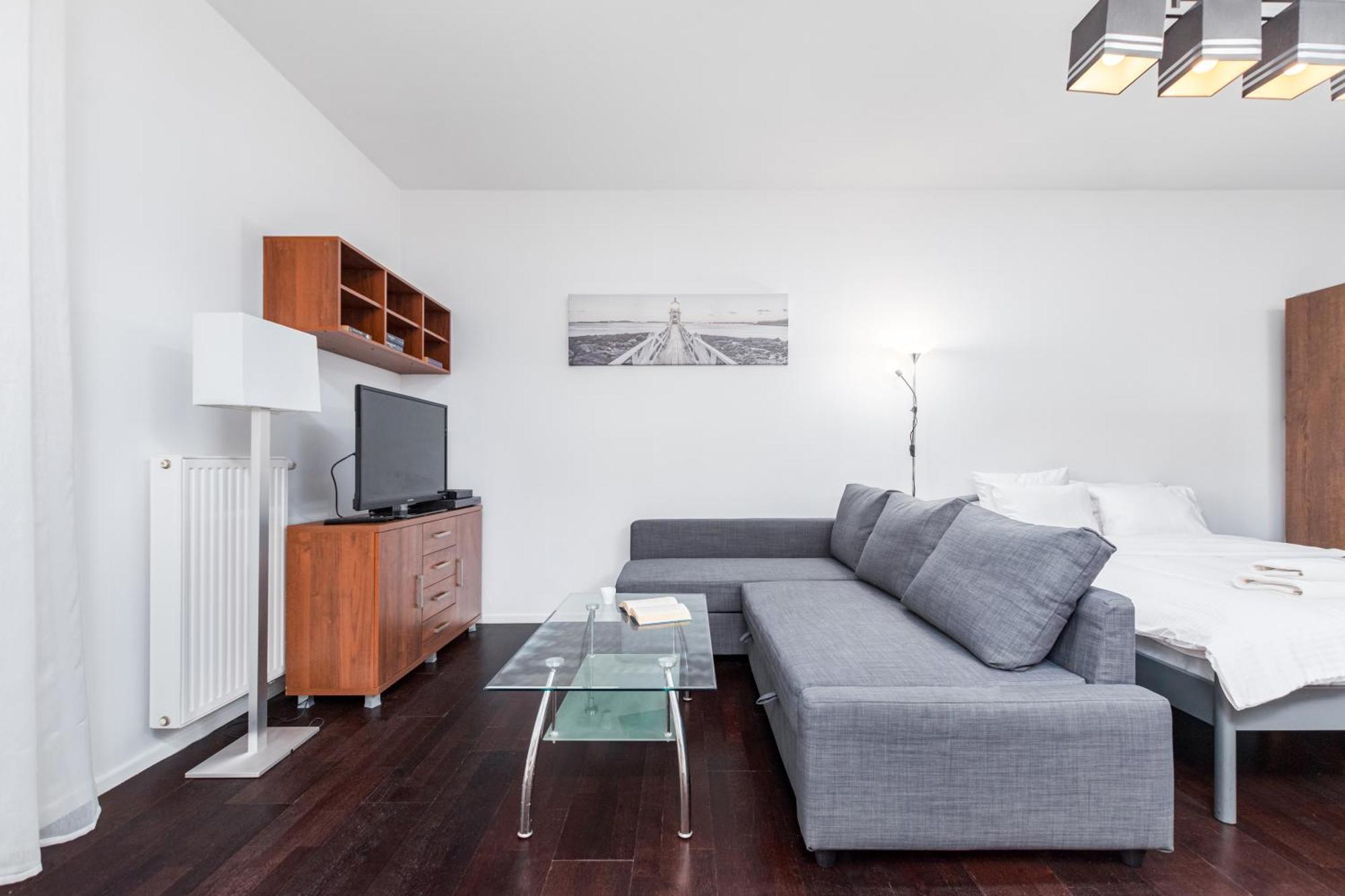 ורשה Apartamenty Piekna 28A By Your Freedom מראה חיצוני תמונה