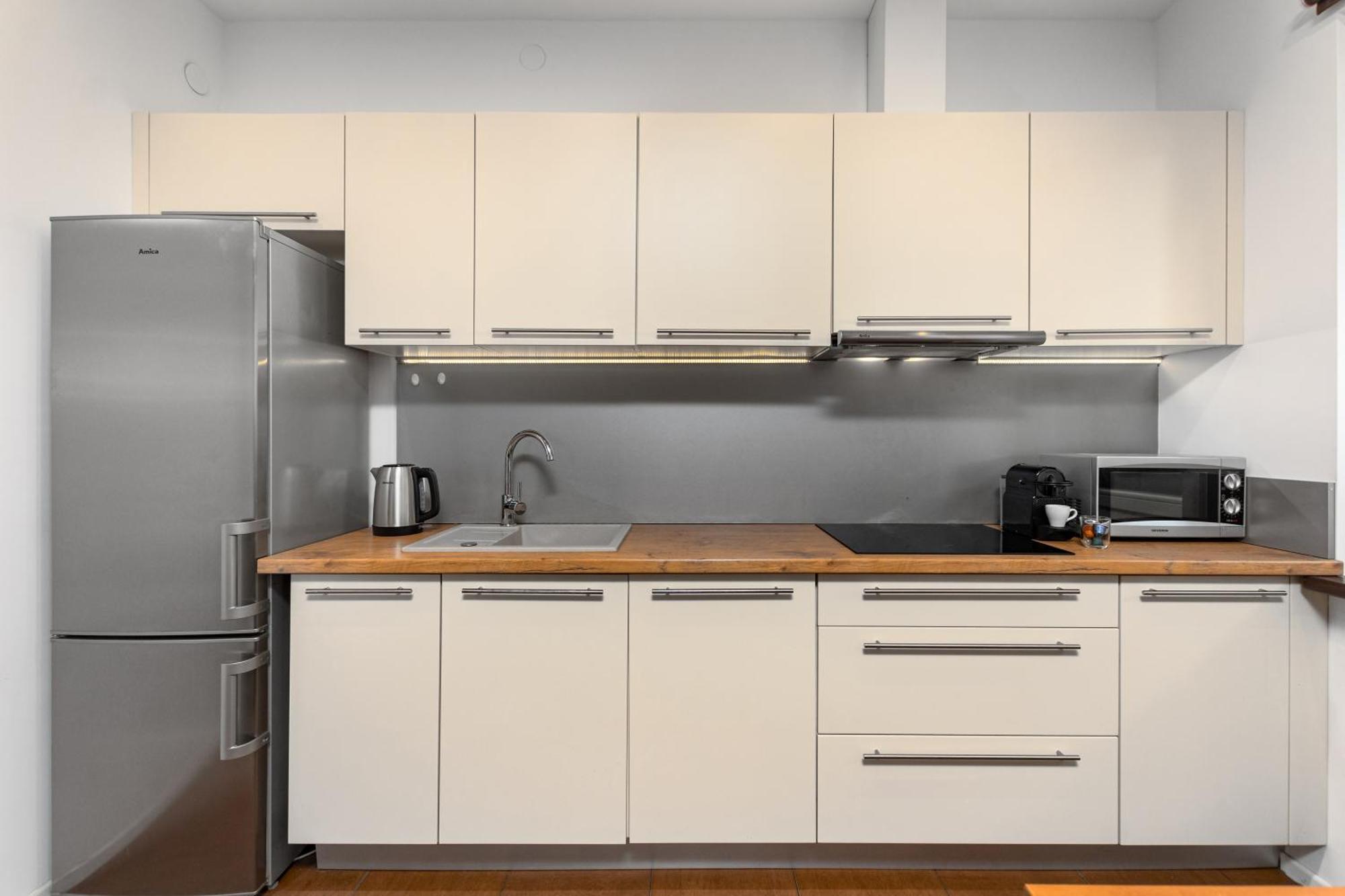 ורשה Apartamenty Piekna 28A By Your Freedom מראה חיצוני תמונה