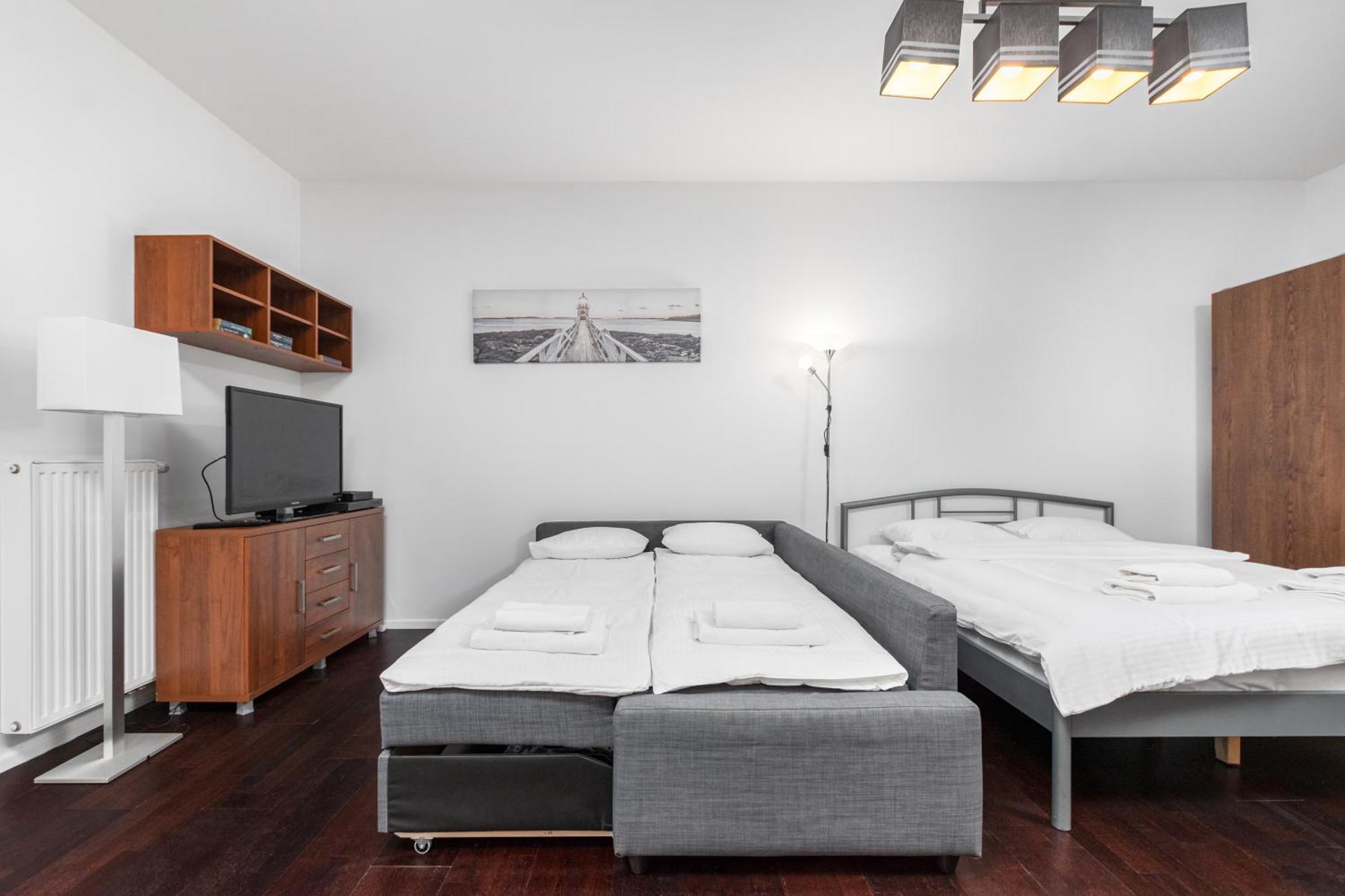 ורשה Apartamenty Piekna 28A By Your Freedom מראה חיצוני תמונה
