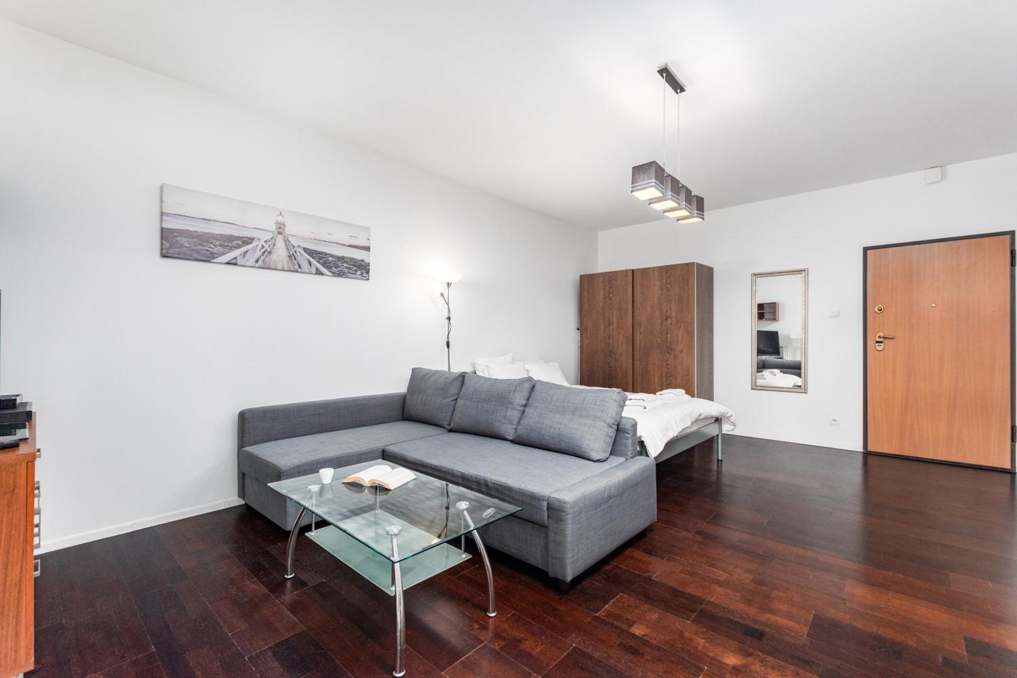 ורשה Apartamenty Piekna 28A By Your Freedom מראה חיצוני תמונה
