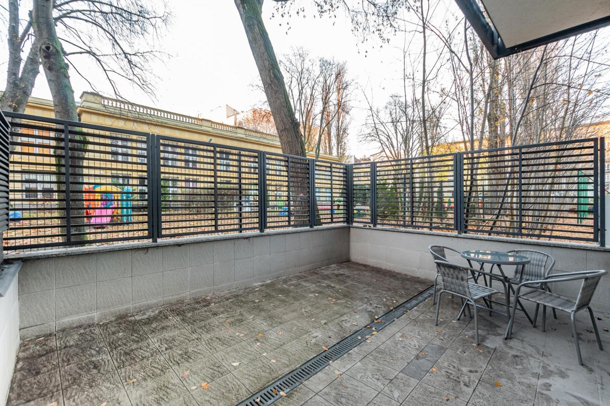 ורשה Apartamenty Piekna 28A By Your Freedom מראה חיצוני תמונה
