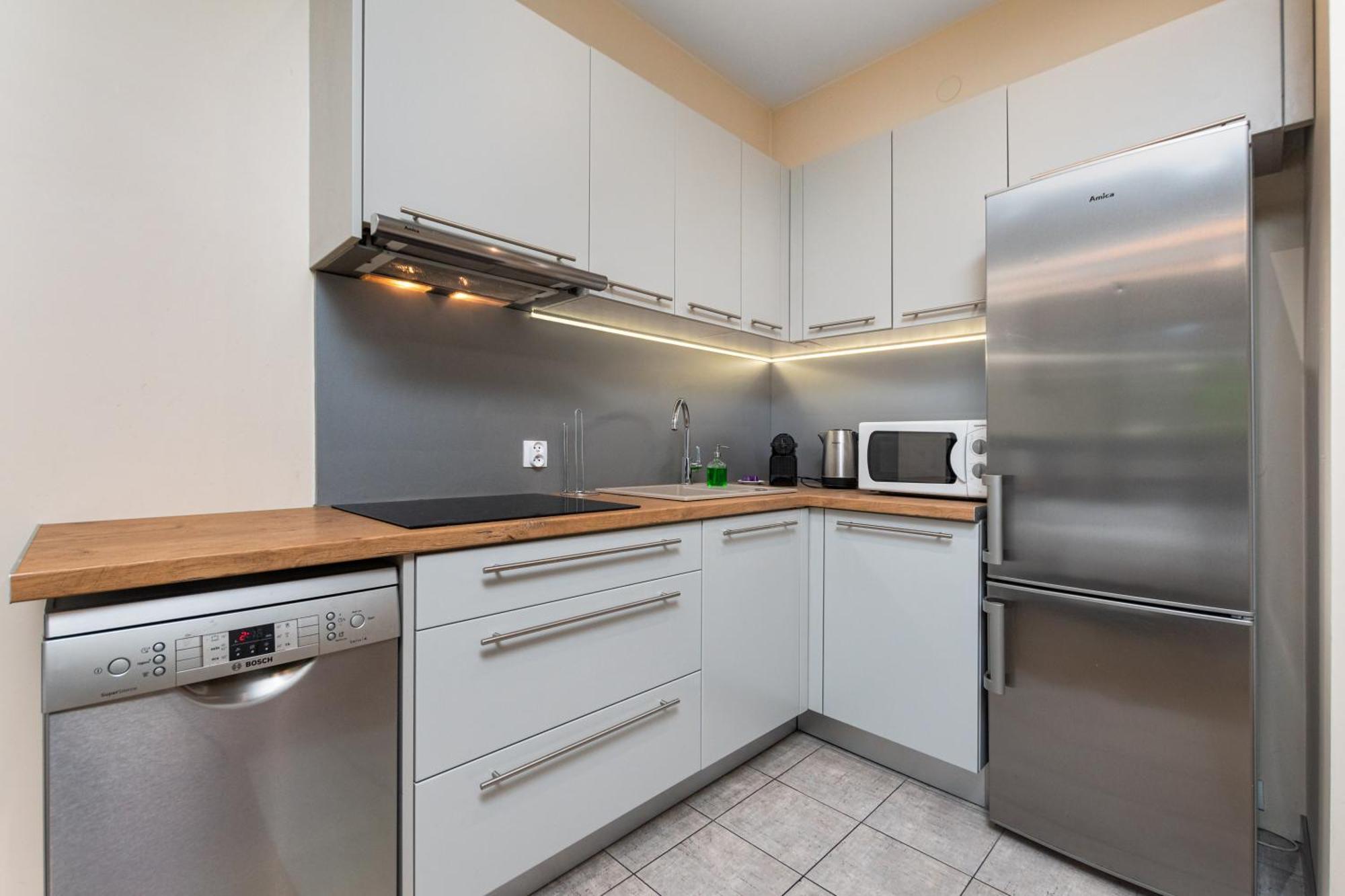 ורשה Apartamenty Piekna 28A By Your Freedom מראה חיצוני תמונה