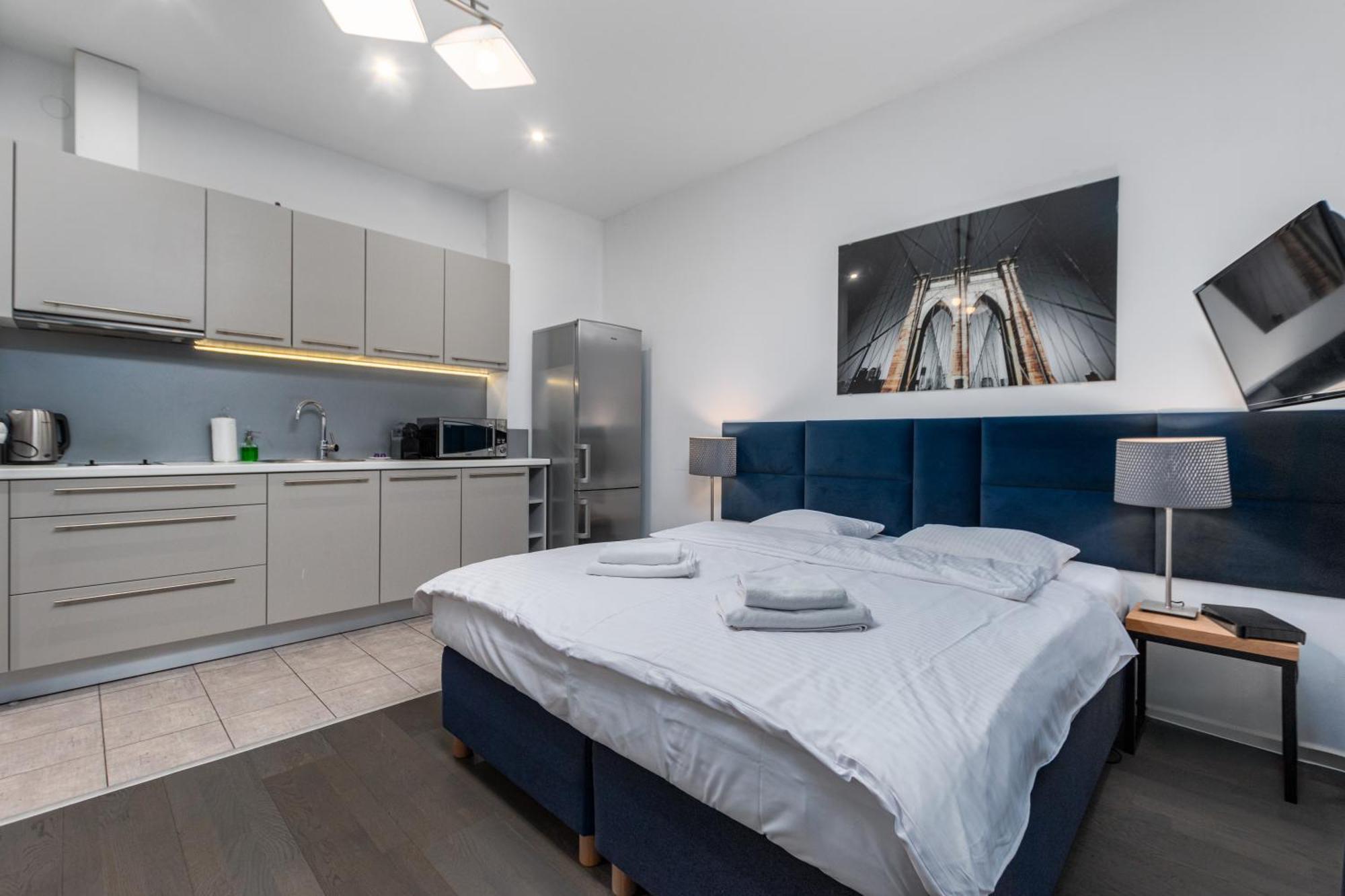 ורשה Apartamenty Piekna 28A By Your Freedom מראה חיצוני תמונה